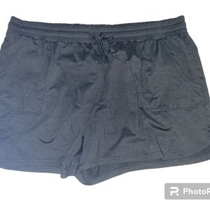 St John's Bay size XXL 5' Black Shorts